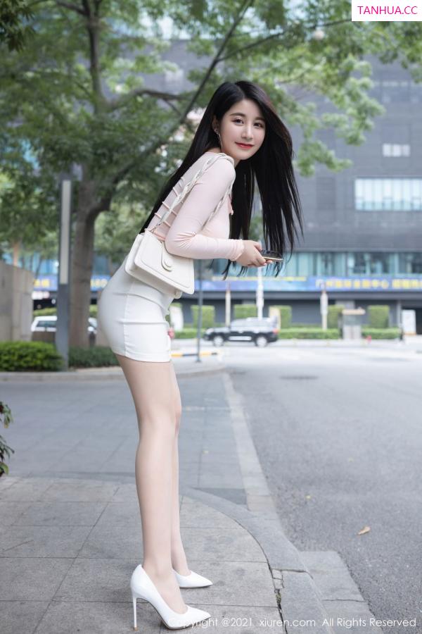 美七Mia  美七Mia的澳门旅拍 粉色娇媚服饰主题第4张图片